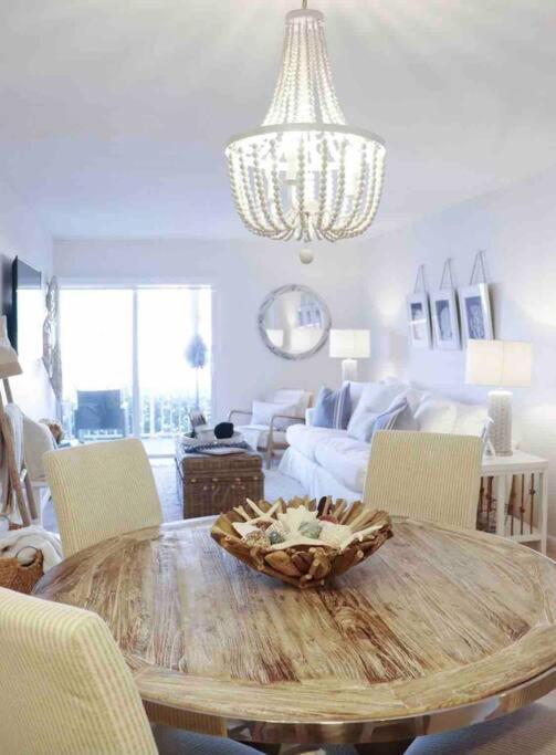 Your Happy Place On The Beach! Key Colony Beach Экстерьер фото